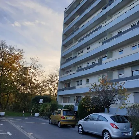 Apartment Am Park 2 Duisburg Exterior foto